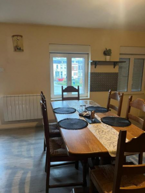 Appartement calme à louer, emplacement stratégique, proche de toutes commodités, de l'autoroute, valenciennes, lille, Belgique, wifi, Netflix, parking Gratuits